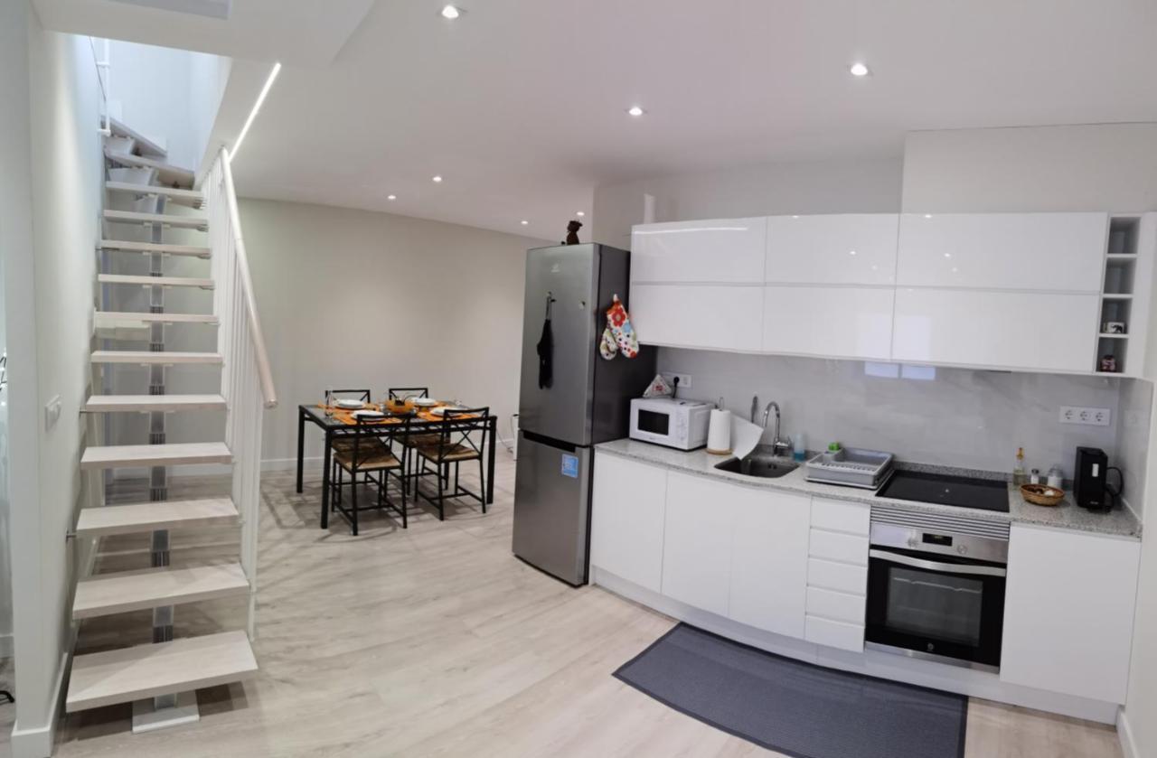 Barcelona Duplex De 3 Habitaciones โอสปิตาเล็ต เดอ โยเบรกัต ภายนอก รูปภาพ